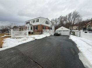 196 Clover St UNIT 1, Worcester, MA 01603