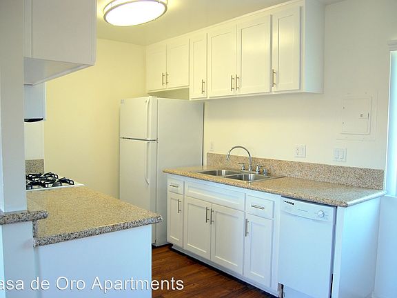 4th image of 383 W Wilson St APT 08