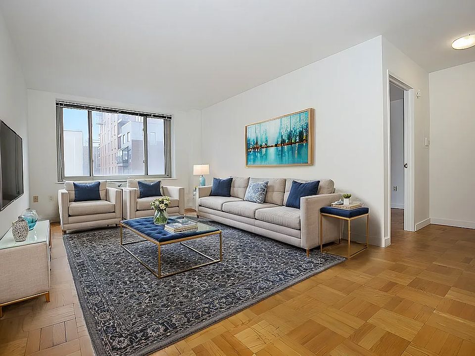 460 W 20th St New York NY Zillow
