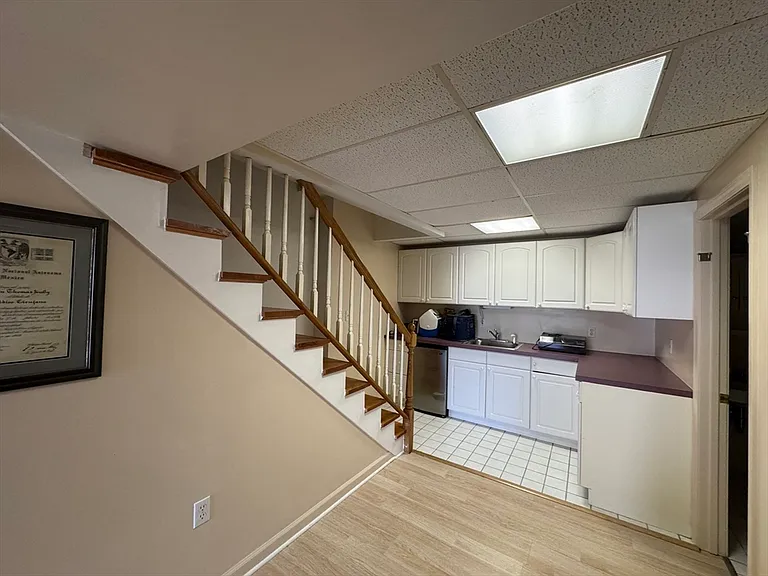 38 Crescent Rd #38 — Photo 11