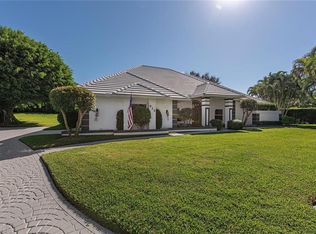816 Pitch Apple Ln, Naples, FL 34108