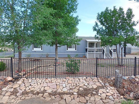 2nd image of 7961 E Yucca Dr