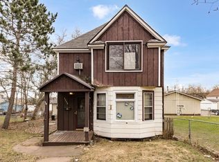 3208 Vernon St, Duluth, MN 55806