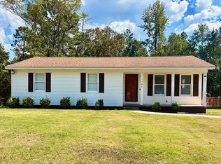 1040 Brown Cir, Valley, AL 36854