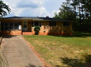 509 Arlington St, Forest City, NC 28043