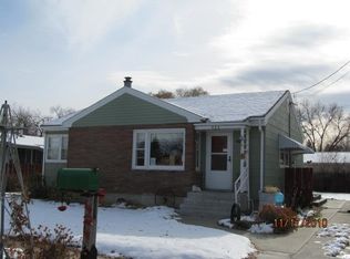 424 W 3rd St, Powell, WY 82435