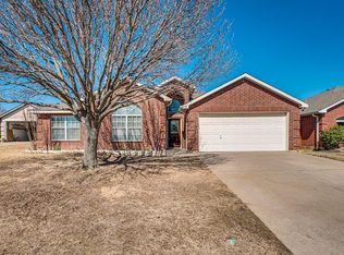 5 Fern Oak Ct, Mansfield, TX 76063