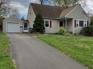 53 Meadowbrook Dr, Bristol, CT 06010