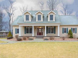 83 Woods Dr, Clinton Corners, NY 12514