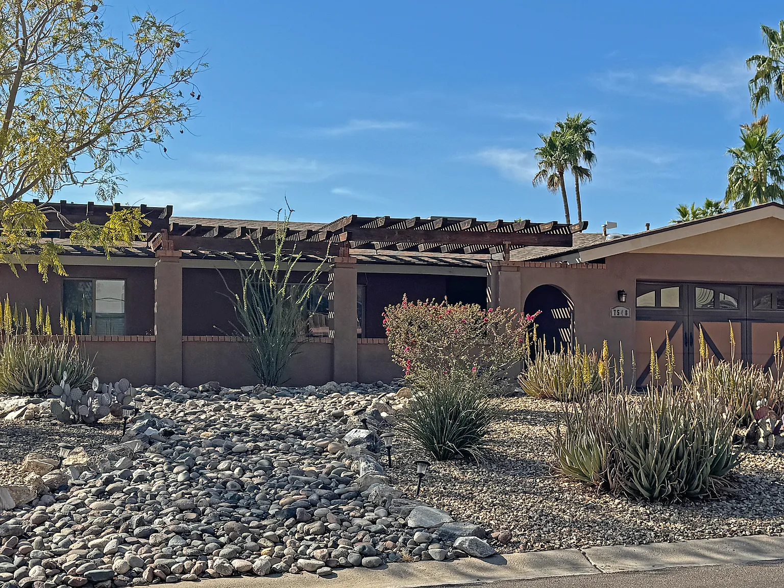 2 bed, $3,750 — Photo 2