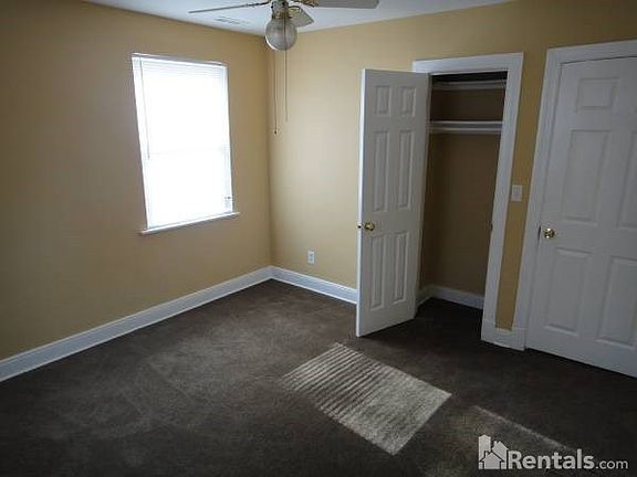 3rd image of 1303 Nelwood Dr