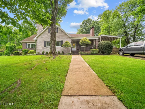 5601 Lake Shore Dr, Knoxville, TN 37920