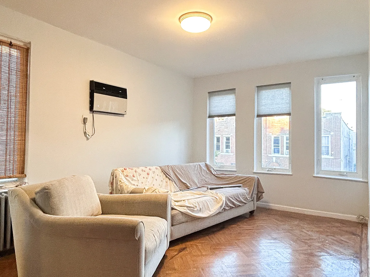 24 Tehama Street — Photo 2