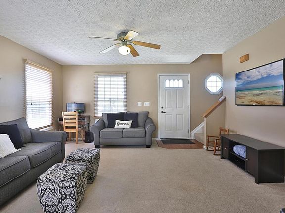 3rd image of 8480 Old Ivory Way