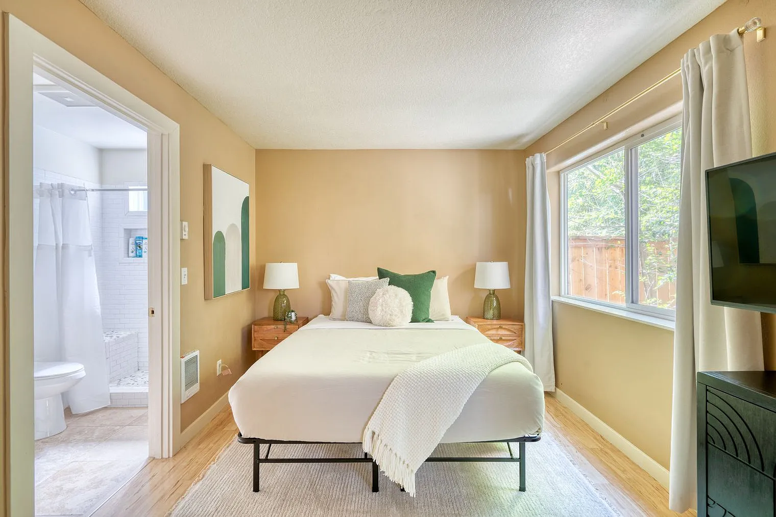 Studio, 1.0 bath, 398 sqft, $2,104 — Photo 4