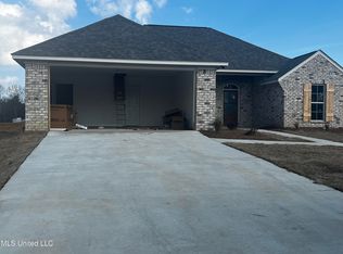 106 Brunswick Cv, Canton, MS 39046