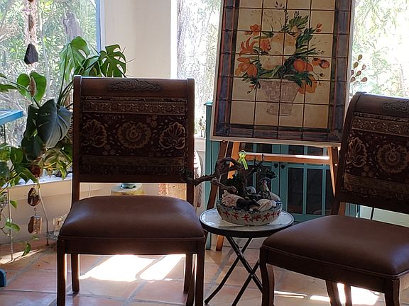 Garden/sun room with view