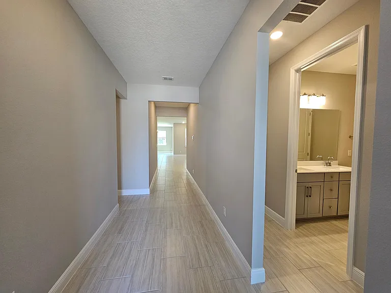 340 Birkdale Dr — Photo 10
