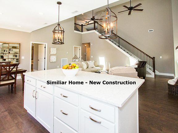 5th image of 13048 Hampshire Bay Ln