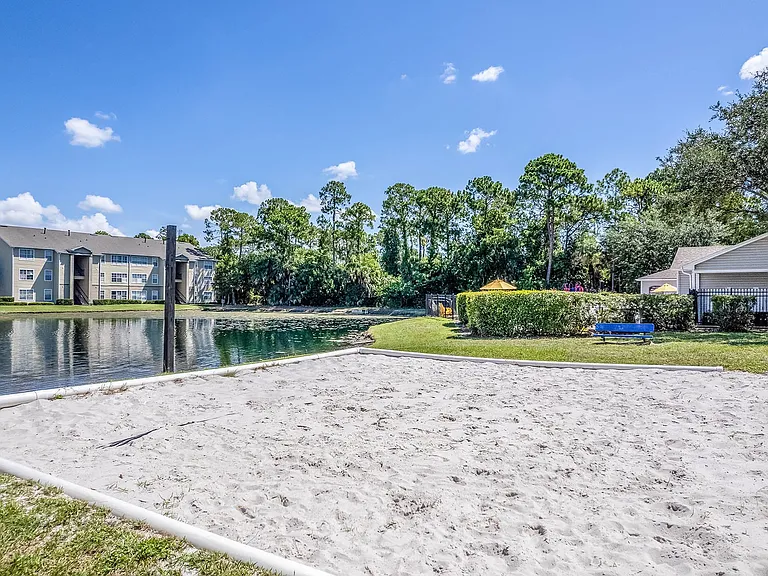 Coastline Cove Apartment Homes — Photo 36