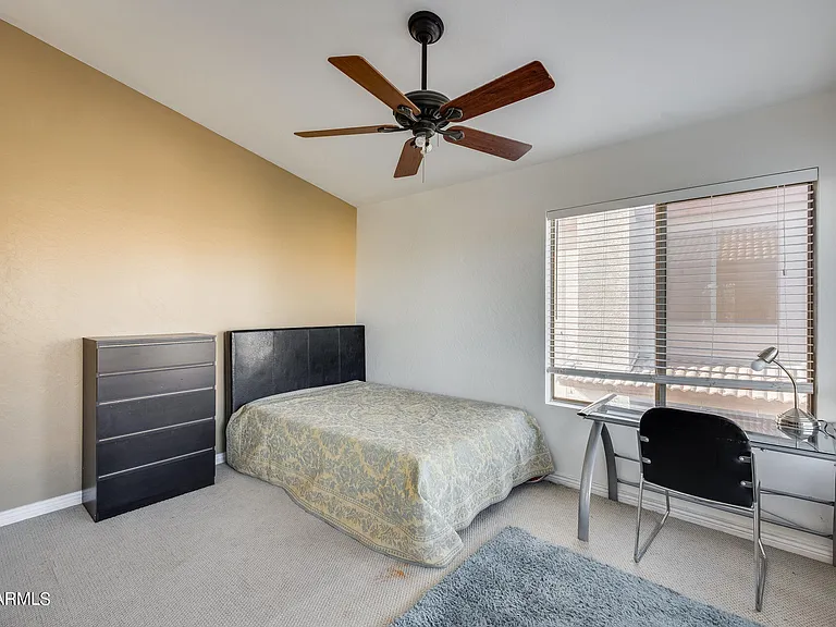 2022 E Wahalla Ln — Photo 18