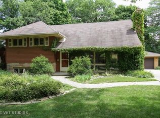 937 Braemar Rd, Flossmoor, IL 60422