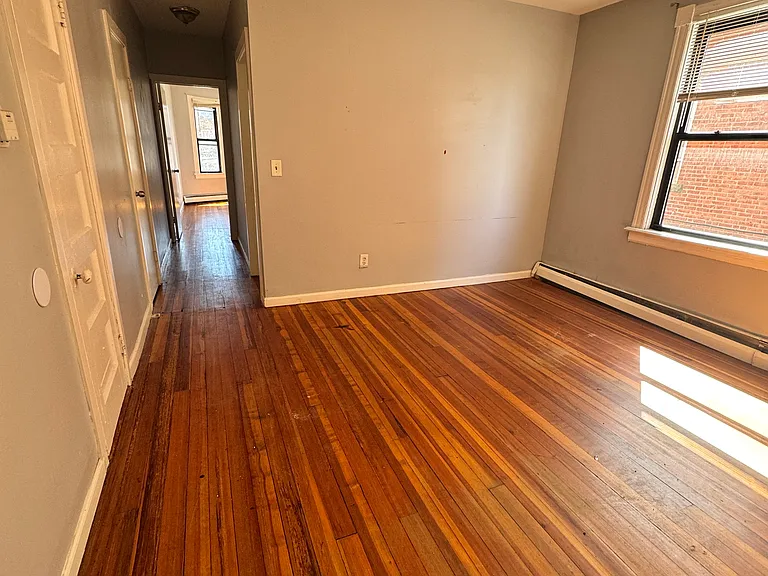 100 Preston St #2W — Photo 1