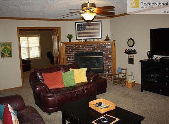 Spacious great room with fireplace