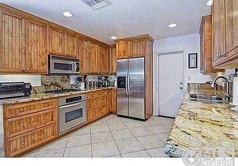 5th image of 5547 Mount Aconia Dr