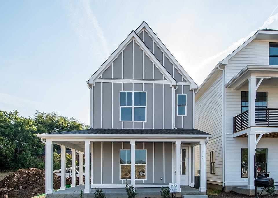 1st image of 755 Cottage Park Dr