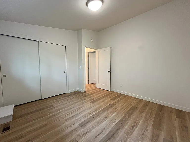 5121 SE 136th Ave — Photo 43