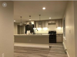 7 Hibiscus Ln, Plymouth, MA 02360