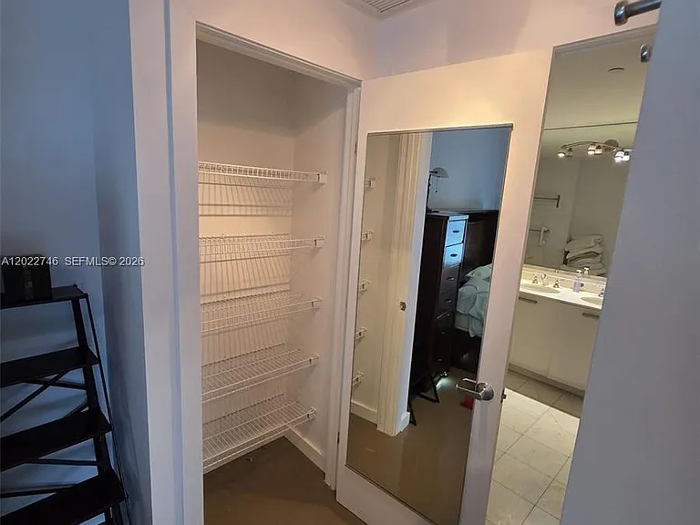 1060 Brickell Ave #2201 — Photo 24