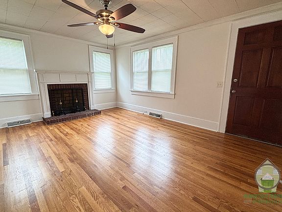 3rd image of 106 Princeton Ave
