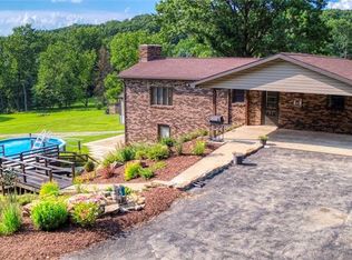 222 Malvina Ln, Latrobe, PA 15650