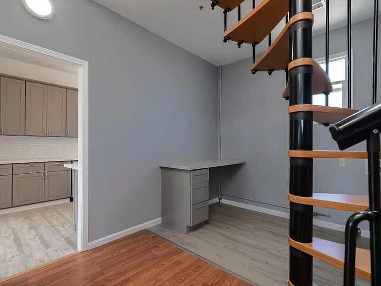 2269 San Antonio Ave #D — Photo 13