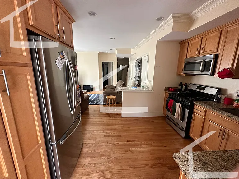 23 Lothrop St #2 — Photo 2