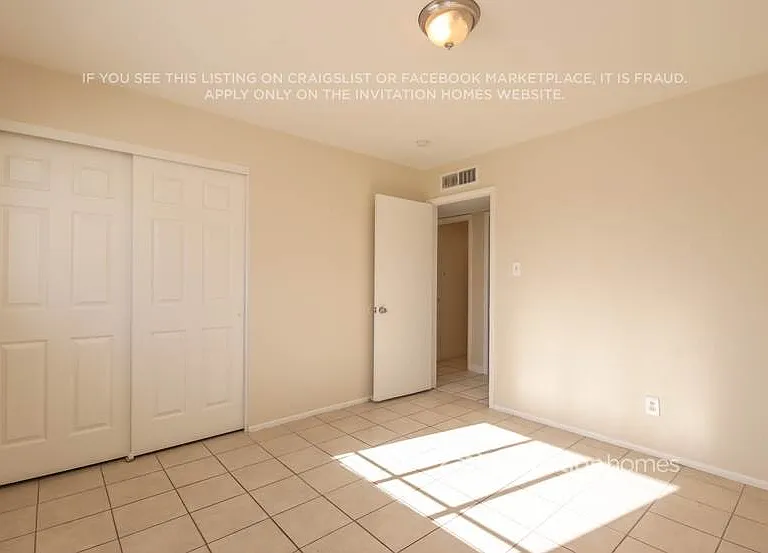 2964 N 53rd Dr — Photo 19