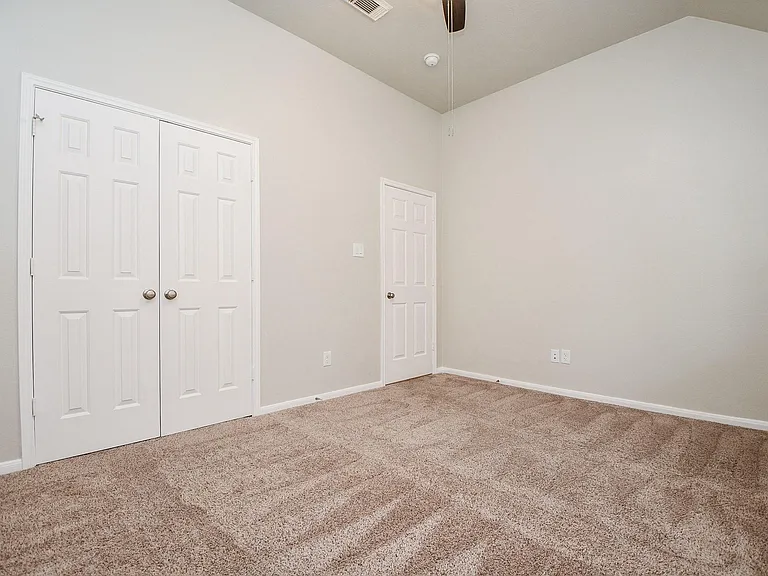 802 Childers Ct — Photo 42