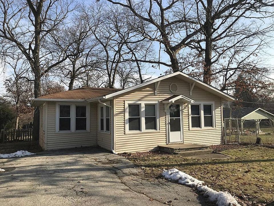 1st image of 33613 N Forest Dr