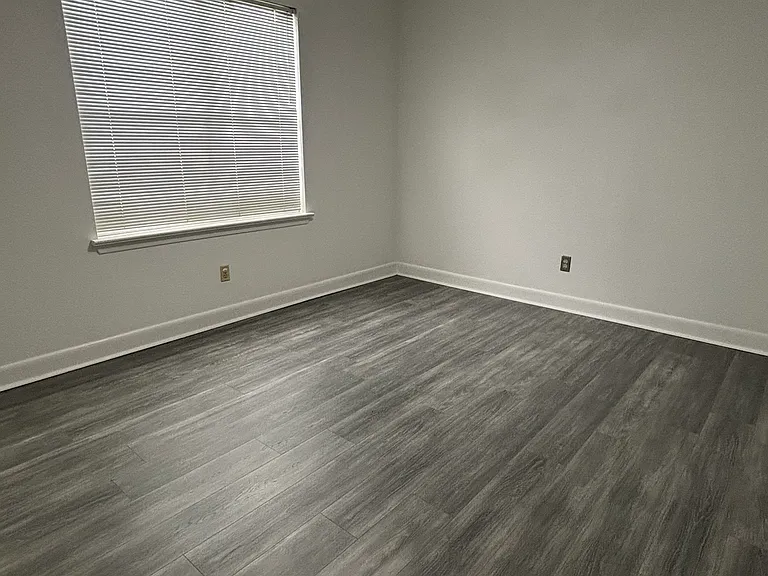 1322 Knollwood Dr — Photo 13