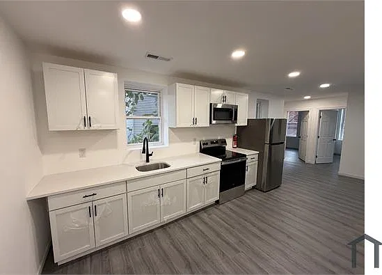 2 bed, 800 sqft, $1,250 — Photo 2