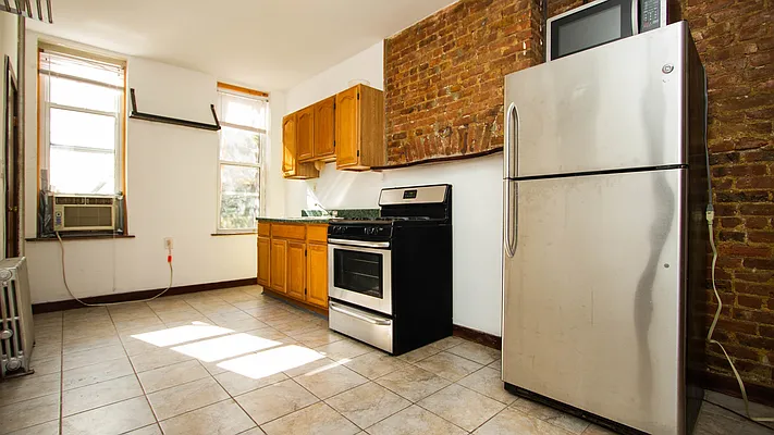 Rented by Oxford Property Group | media 2