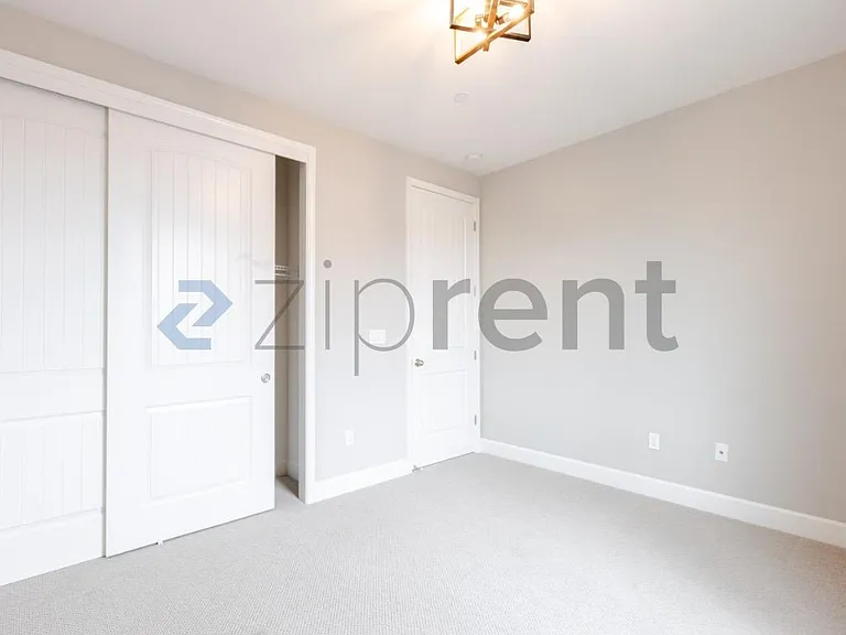 2776 Elderberry St — Photo 42