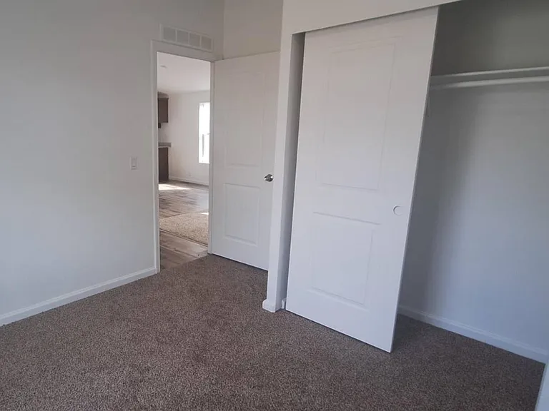 543 N Lamb #55 — Photo 20