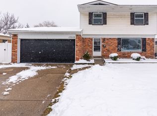 13508 Cloverlawn Dr, Sterling Heights, MI