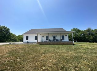 1220 N Crowder Rd, Covington, IN 47932