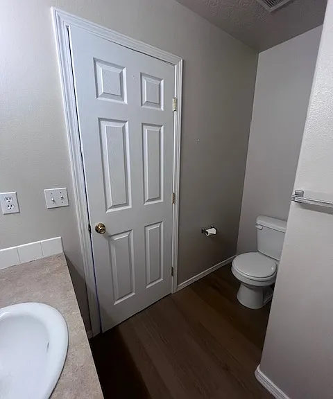 2803 Carnegie St — Photo 11