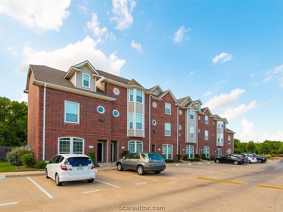 1st image of 305 Holleman Dr E APT 1404