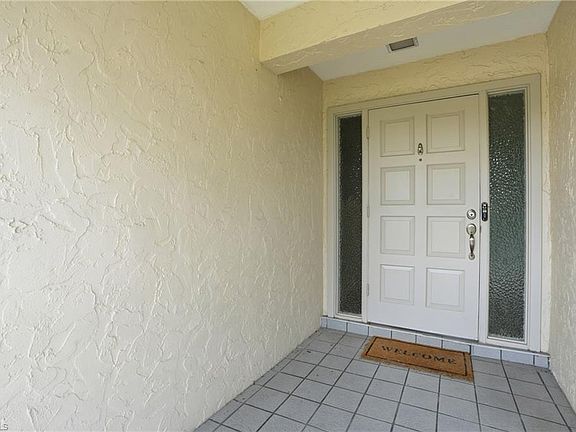 5th image of 223 Pine Valley CIR